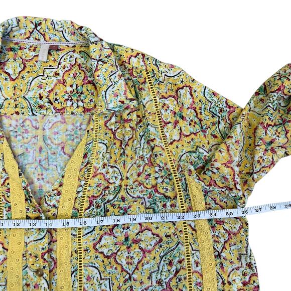 Anthropologie Pilcro Sz 1X Pintuck Peasant Blouse Yellow Floral Crochet Cottage - Picture 11 of 16
